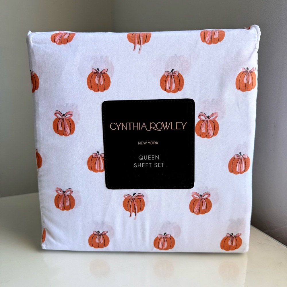 NEW Cynthia Rowley Queen Sheet Set – White Pumpkin Pink Bow Fall Bedding